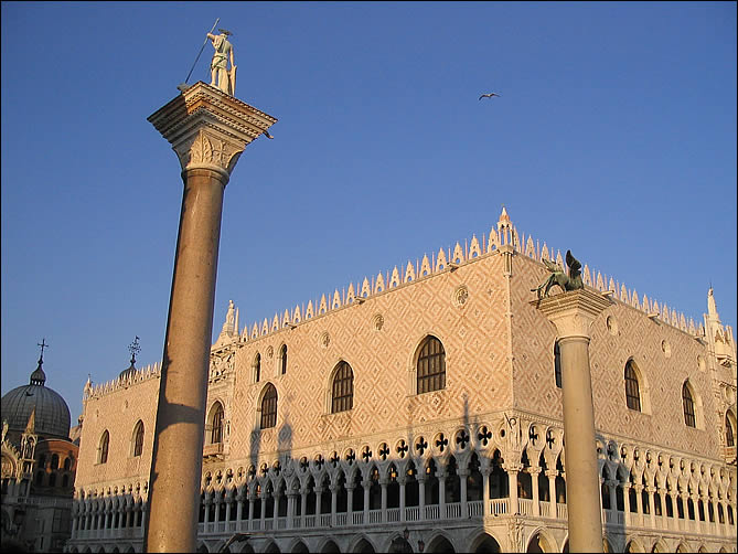 Les colonnes de la Piazzetta