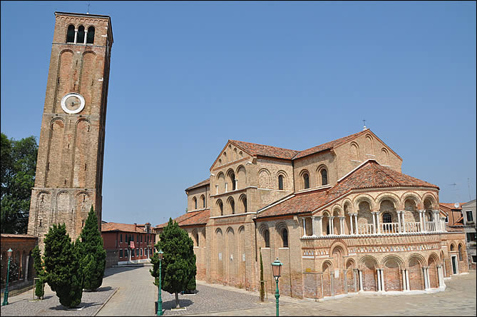 L'église Santi Maria e Donato